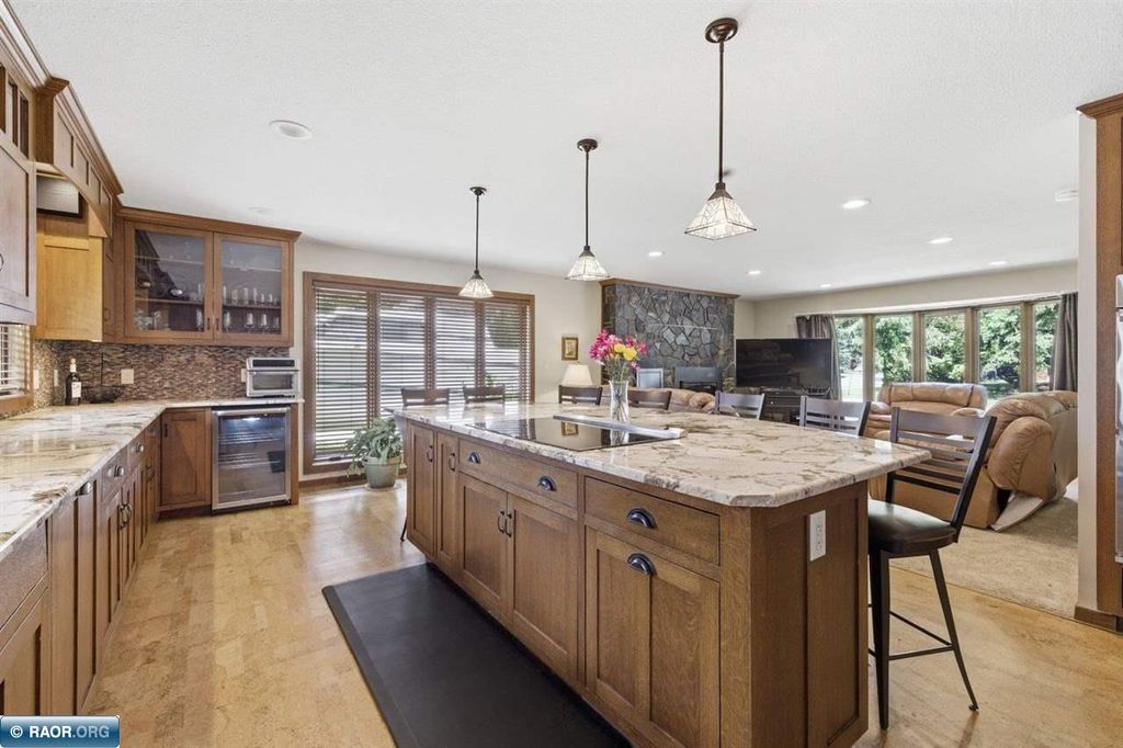1036 1st St S, Virginia, MN - View 6