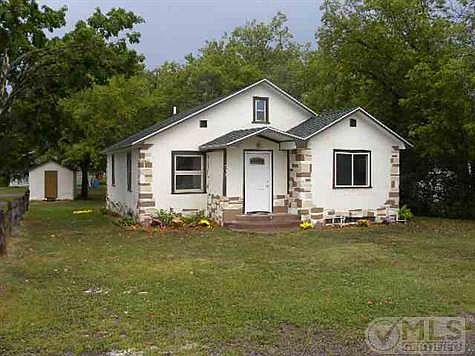 1st image of 708 E Breitung Ave