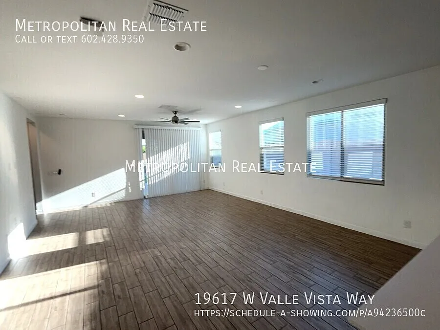 4 bed, 2649 sqft, $2,195 — Photo 3