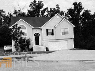 1174 Saint Phillips Ct, Locust Grove, GA 30248