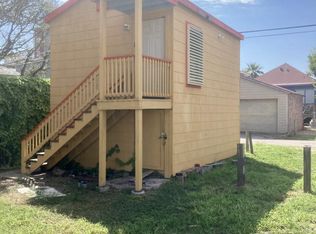 1907 O #1/2-C, Galveston, TX 77550