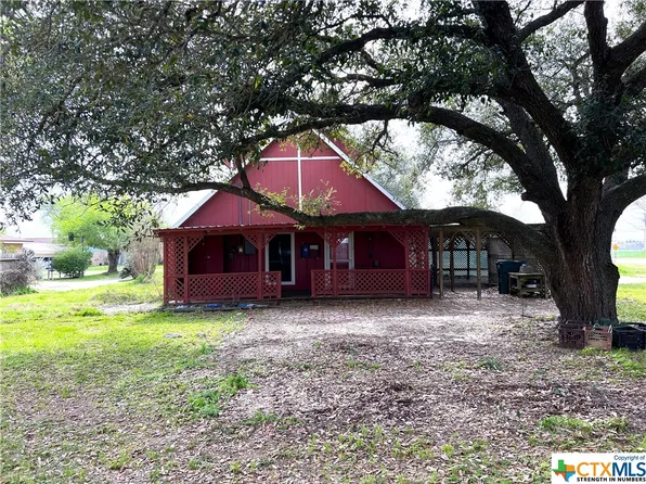 400 Cambridge St, Victoria, TX 77905