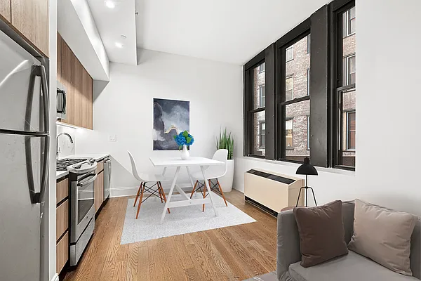 Rented by Corcoran | media 23