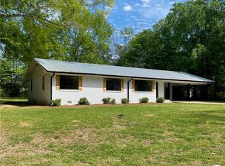 221 Bellevue St, Jena, LA 71342