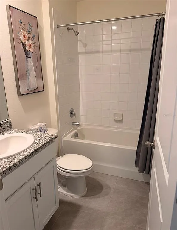 2 bed, 1.0 bath, 900 sqft, $2,000 — Photo 4
