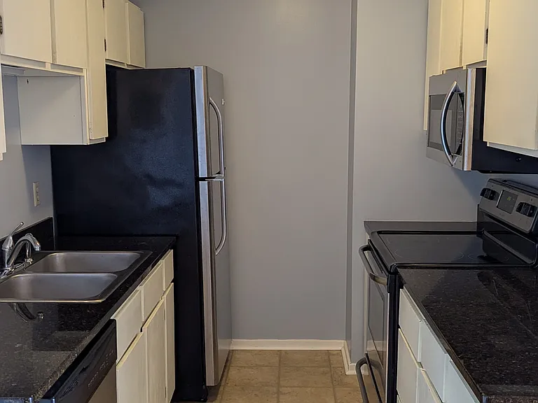 121 Washington Ave S #1016 — Photo 6