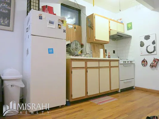 Rented by J Misrahi Realty Corp | media 15