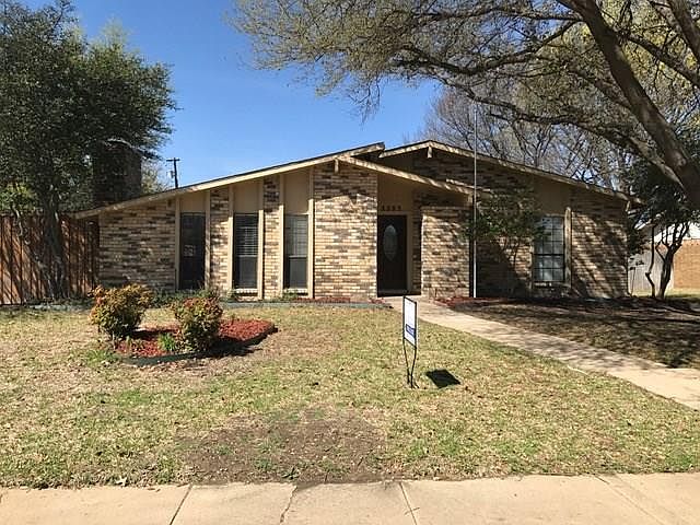 1st image of 2205 Travis Dr