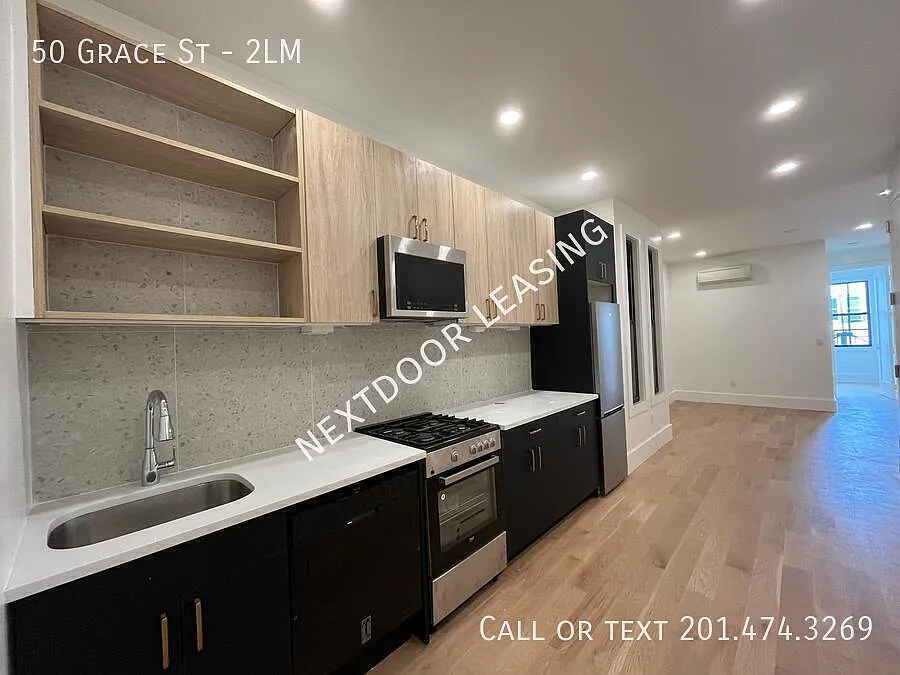 Building Photo - 50 Grace St #2LM