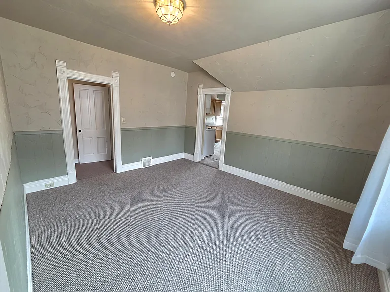 306 N State St #2 — Photo 8