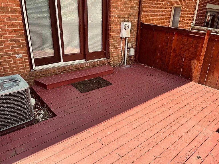 1405 Oronoco St — Photo 13