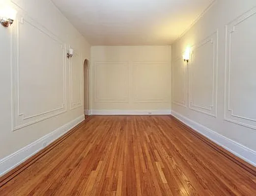 Rented by SW Queens Mezzanine | media 4