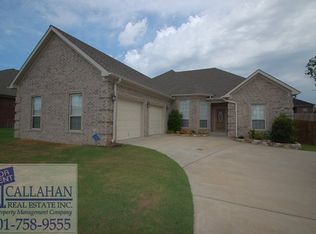 2001 Reveille Cir, Jacksonville, AR 72076