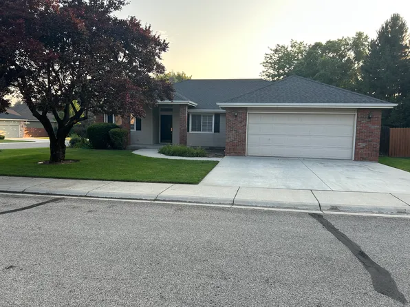 1811 N Prestwick Way, Eagle, ID 83616