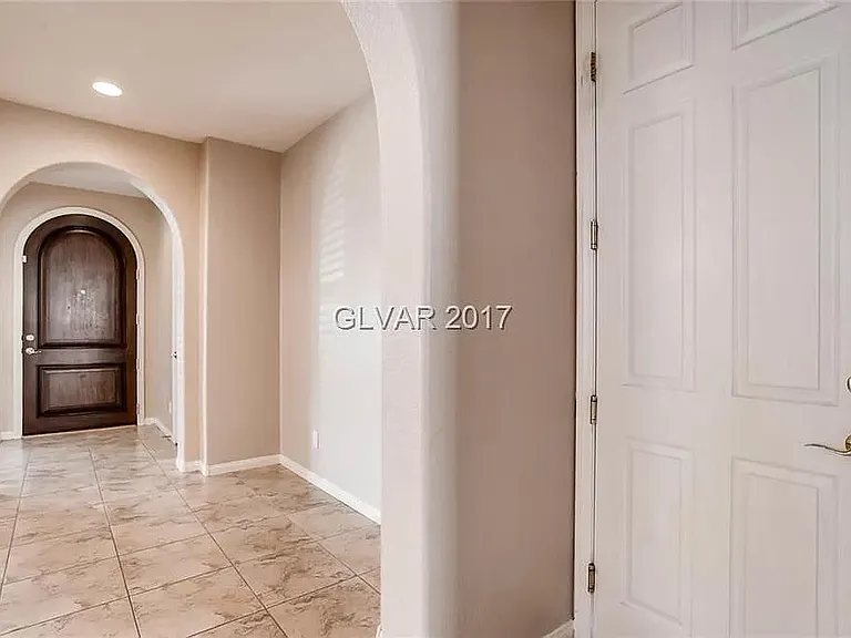 8462 Elche Ct — Photo 7