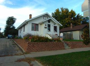 818 E East Ave, Bismarck, ND 58501