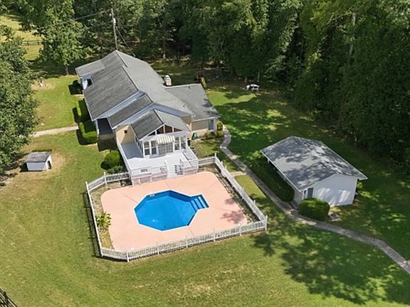 3rd image of 1580 Bramlett Rd