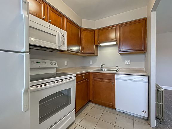 5th image of 102 W Steuben St #104-05