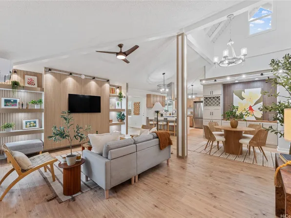 94-84 Keahilele St, Mililani, HI 96789