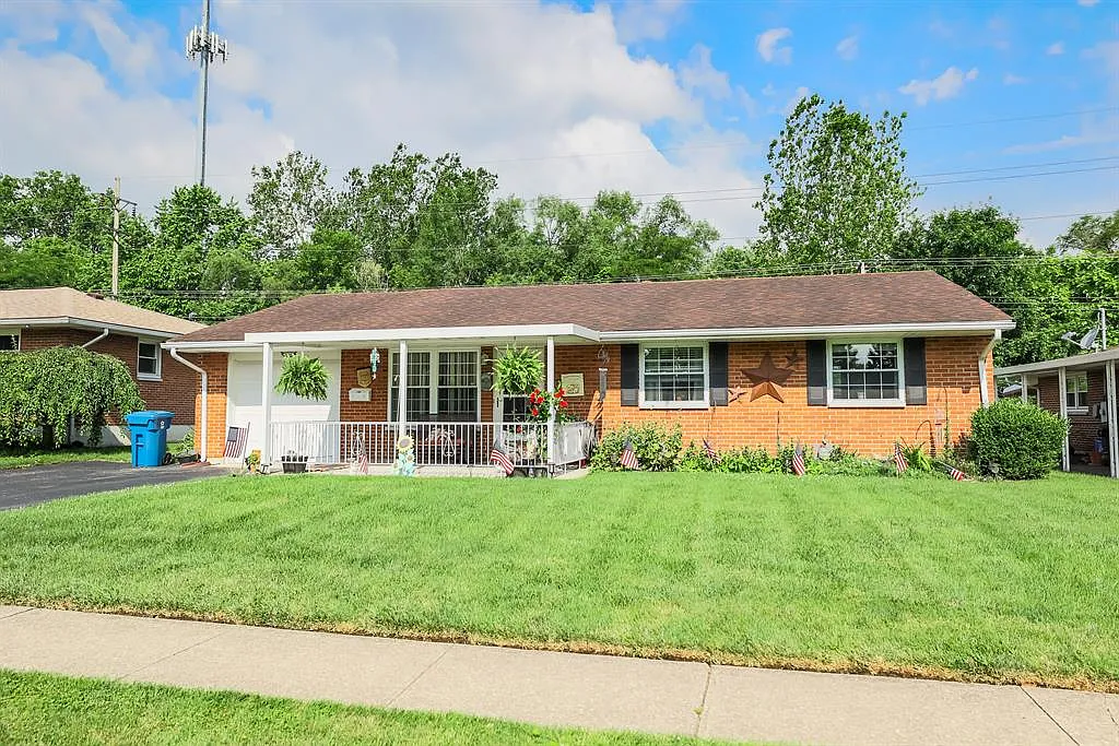 1321 Falke Dr photo 1