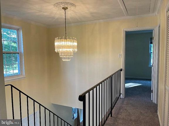 3rd image of 3600 Felmore Ct