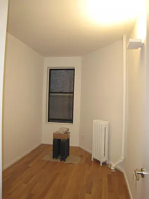 Rented by Bohemia Realty Group | media 36