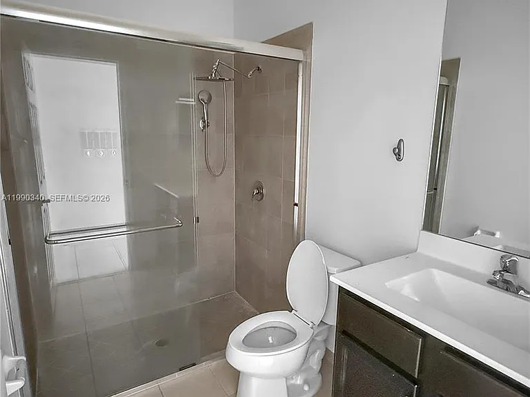 709 SE 35th Ave — Photo 13