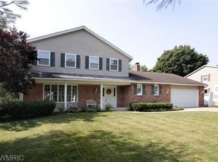 3721 Arbutus Trl, Portage, MI 49024