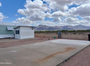 480 Iron Ore Dr, Apache Junction, AZ 85119