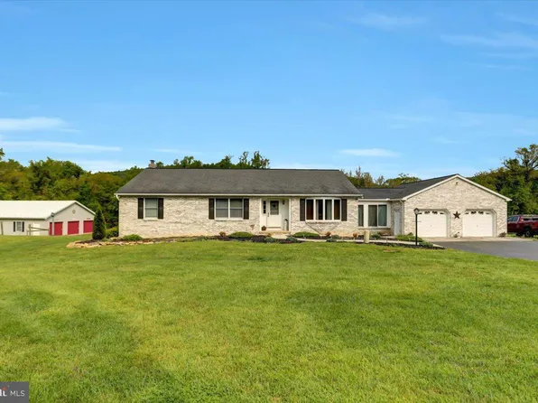 10263 Old Forge Rd, Waynesboro, PA 17268