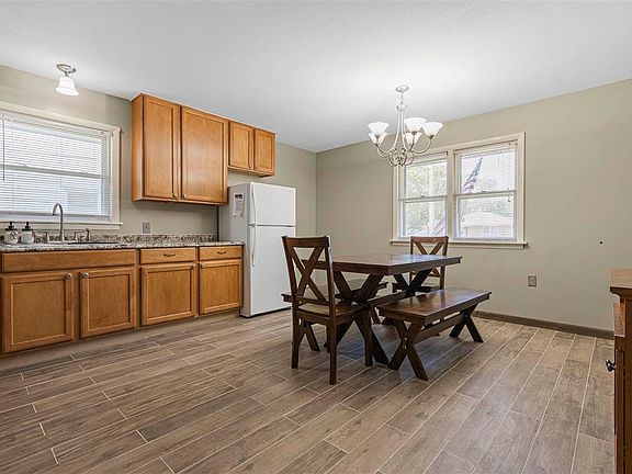 5th image of 2714 10th St