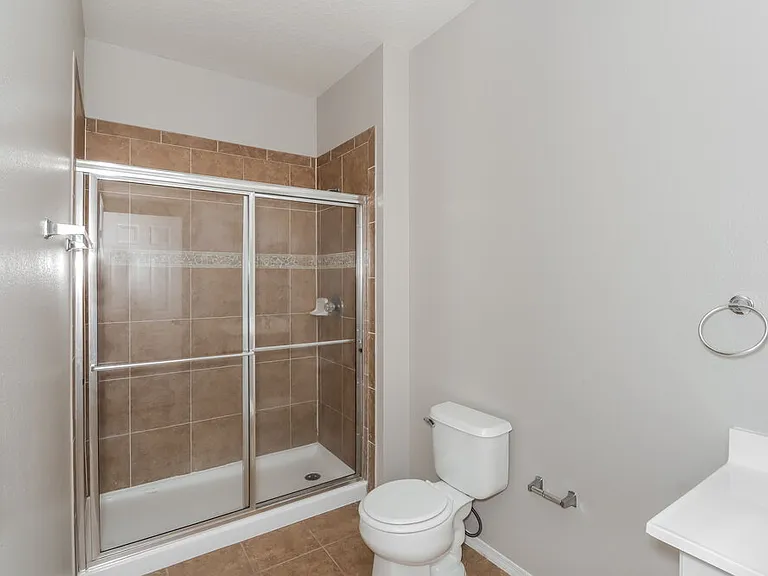 4064 Festival Pointe Blvd — Photo 11