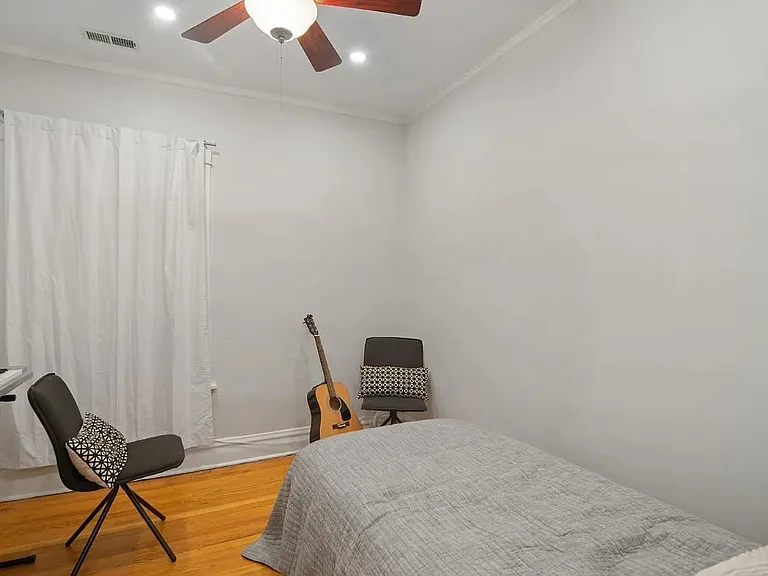 256 Washington Blvd #2 — Photo 2