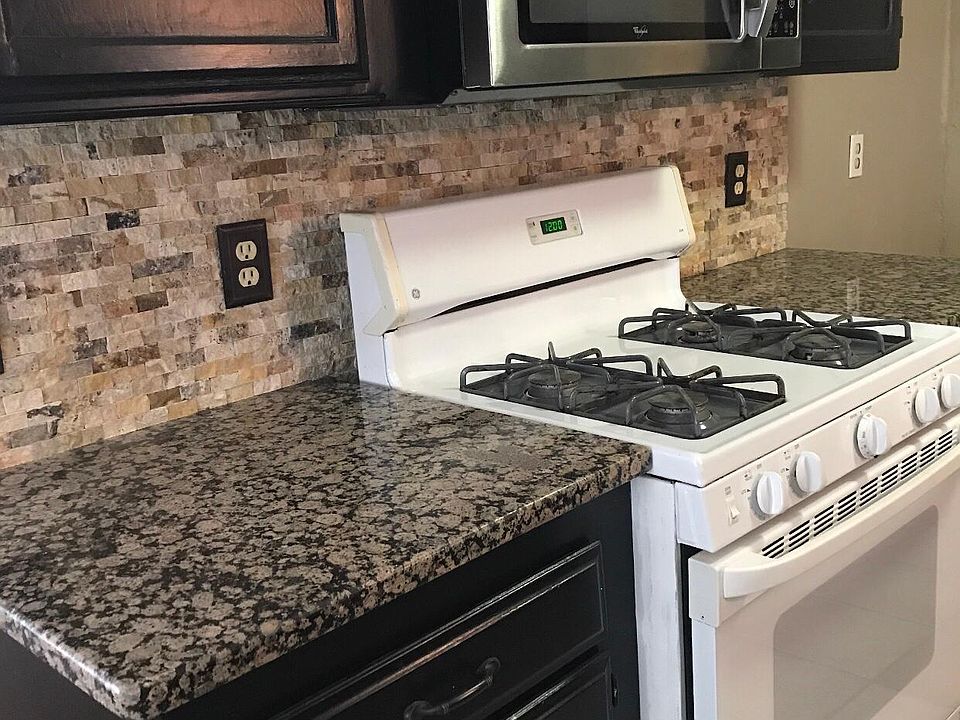 2nd image of 10012 S Klein Ave