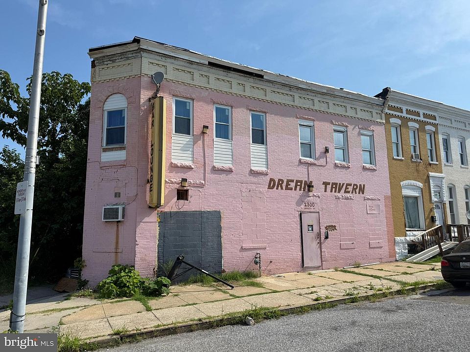 2nd image of 2300 E Lafayette Ave