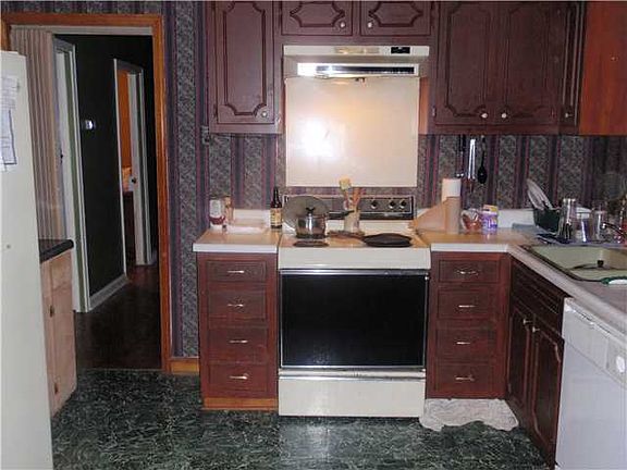 5th image of 3963 E Whitehaven Park Cir
