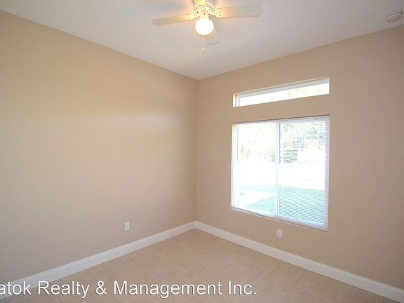 5th image of 1 Regina Ln Unit B