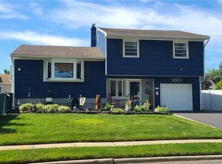 2 Monaghan Rd, Edison, NJ 08817