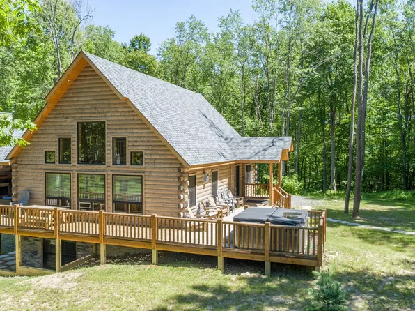 819 Fork Run Trl, McHenry, MD 21541