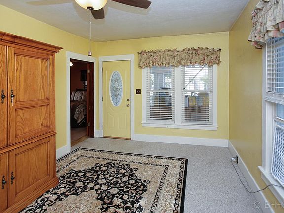 297 burnham st-103