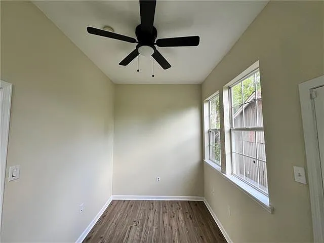 1924 Painters St — Photo 9