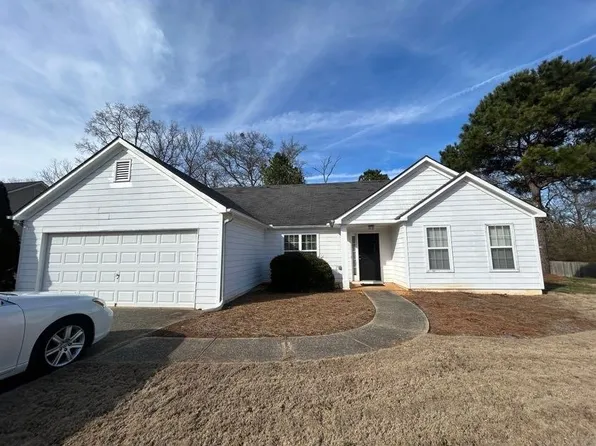 684 Beranda Cir, Douglasville, GA 30134