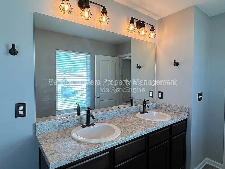 5881 Old Plantation Ct — Photo 31