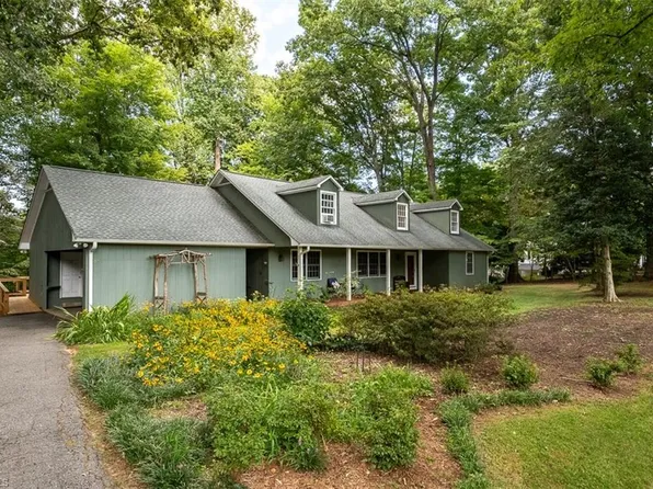 295 Ivy Cir, Elkin, NC 28621