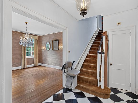 5th image of 1554 Gilmer Ave