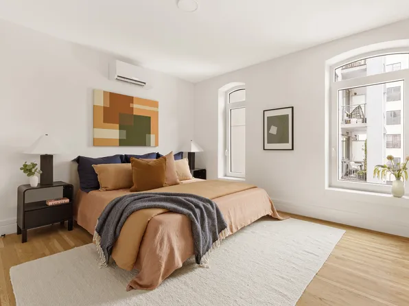 370 Lenox Avenue 401 image 1 of 10