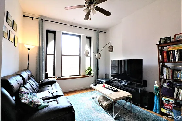 Rented by Oxford Property Group | media 6