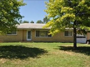 103 S Madison Ave, Sedgwick, KS 67135