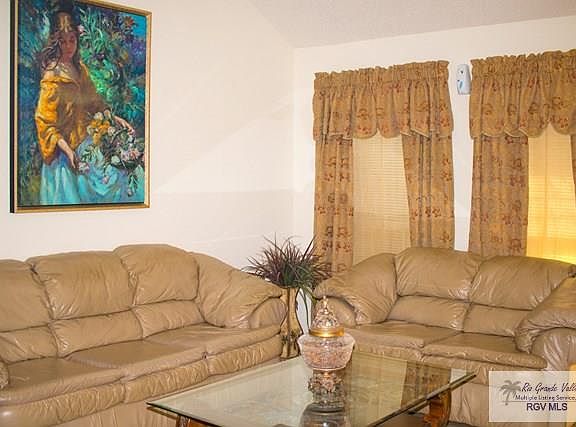 3rd image of 6883 Blue Spruce St