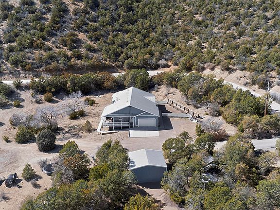 2nd image of 88 Rincon Loop